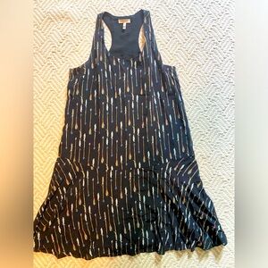 Joie xs racer back dress in arrow print